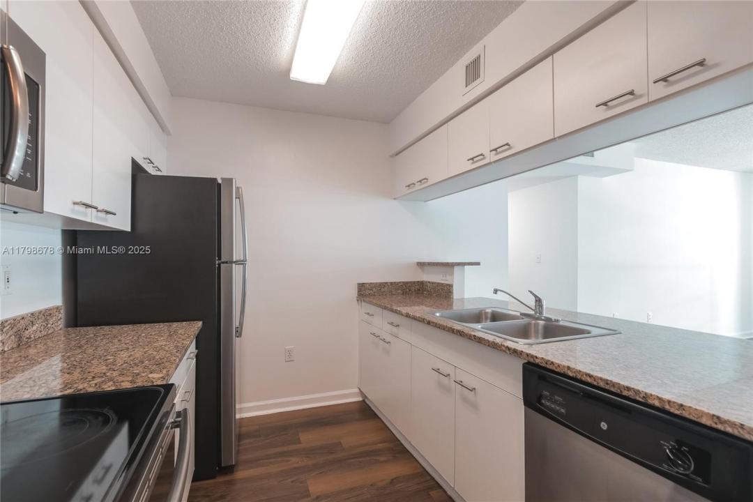 1756 N Bayshore Dr 38G, Miami, Florida 33132, Amerika Birleşik Devletleri