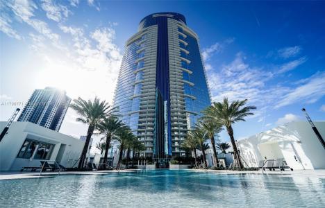 851 NE 1st Ave 2703, Miami, Florida 33132, USA