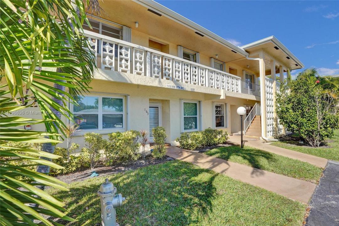 1450 NW 18th Ave 203, Delray Beach, Floryda 33445, USA
