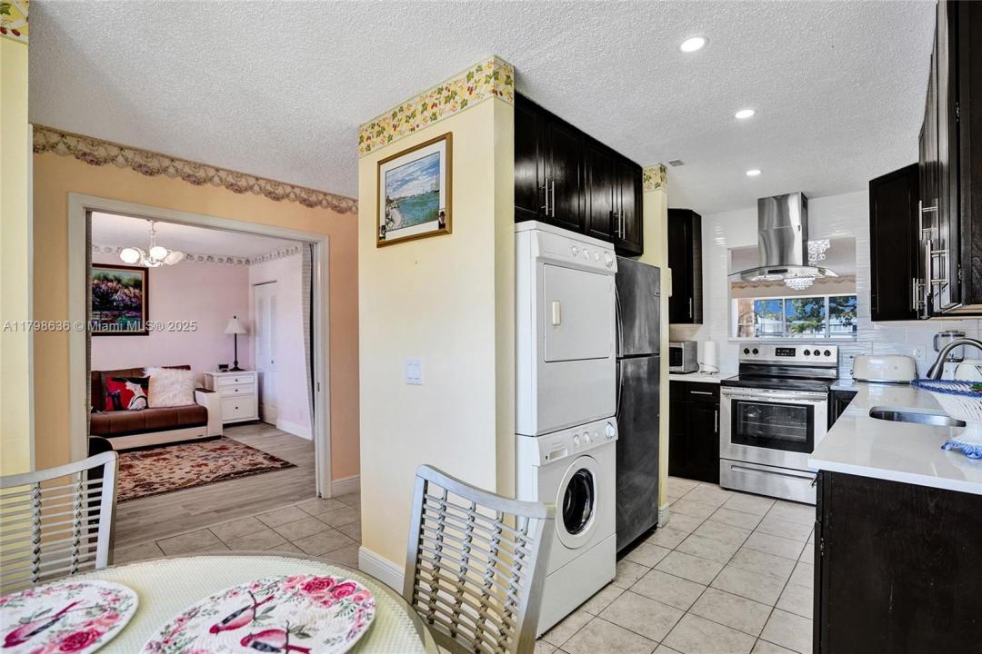 1450 NW 18th Ave 203, Delray Beach, Floryda 33445, USA