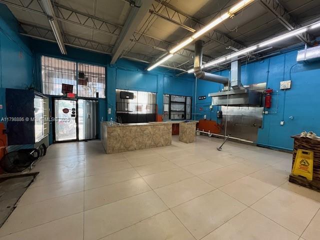 1120 E 25th St, Hialeah, Floride 33013, États-Unis