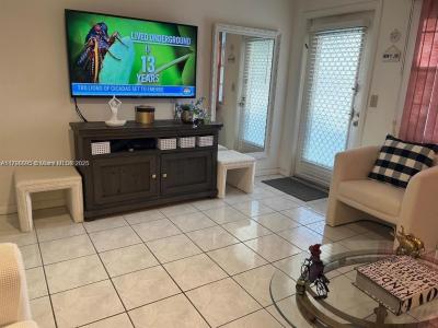 17 Westbury 17, Deerfield Beach, Florida 33442, USA