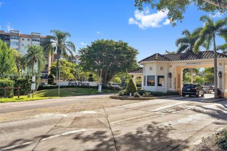 1300 Saint Charles Pl L12, Pembroke Pines, Florida 33026, USA