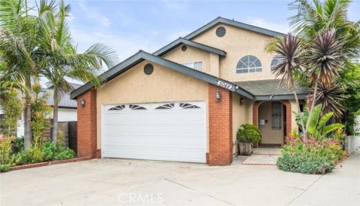 W 121st Street, Hawthorne, California 90250