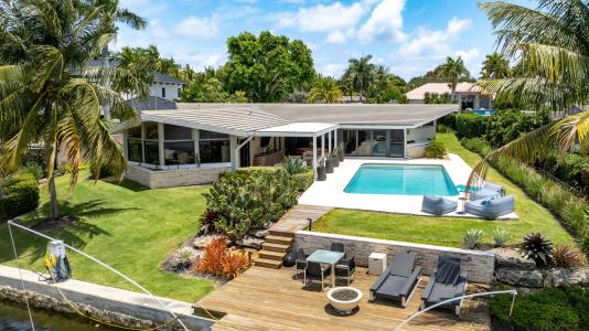 1425 Middle River Drive, Fort Lauderdale, Florida 33304