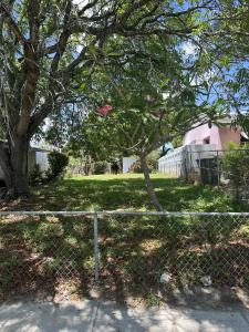 505 N F Street Street, Lake Worth Beach, Florida 33460