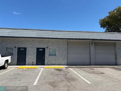 2808 NW 30th Ave 2808 Bldg 4, Lauderdale Lakes, Florida 33311
