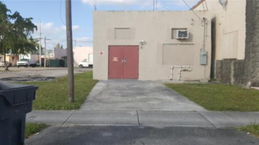 4167 SW 18th St, West Park, Florida 33023, USA