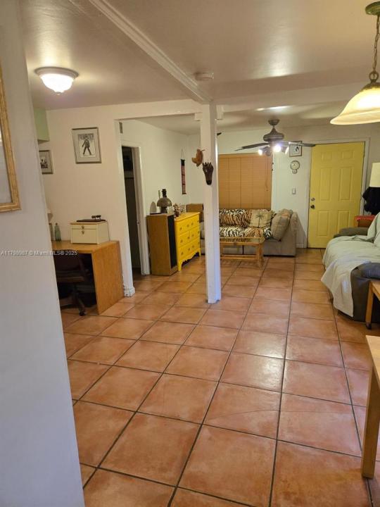 2415 Garfield St, Hollywood, Florida 33020