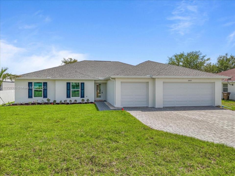 2423 NW 20th PL, Cape Coral, Florida 33993
