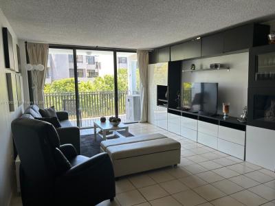 100 Ocean Lane Dr 406, Key Biscayne, Florida 33149, USA