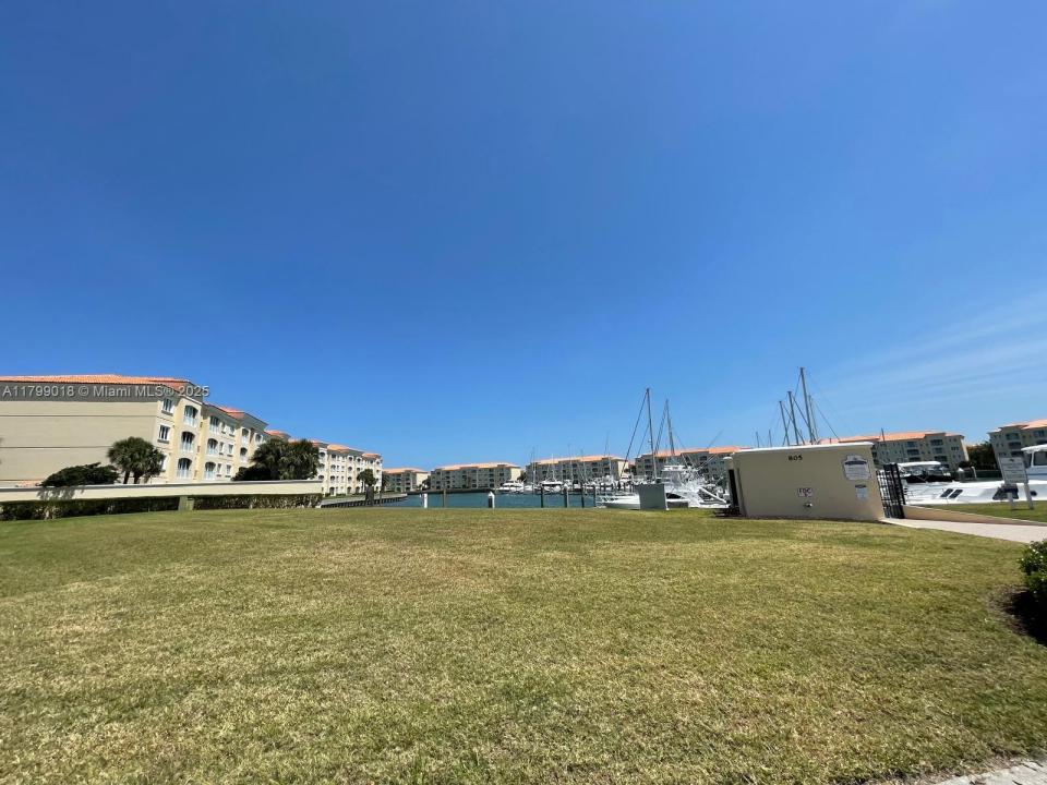 19 W Harbour Isle Dr W 201, Fort Pierce, Floride 34949, États-Unis