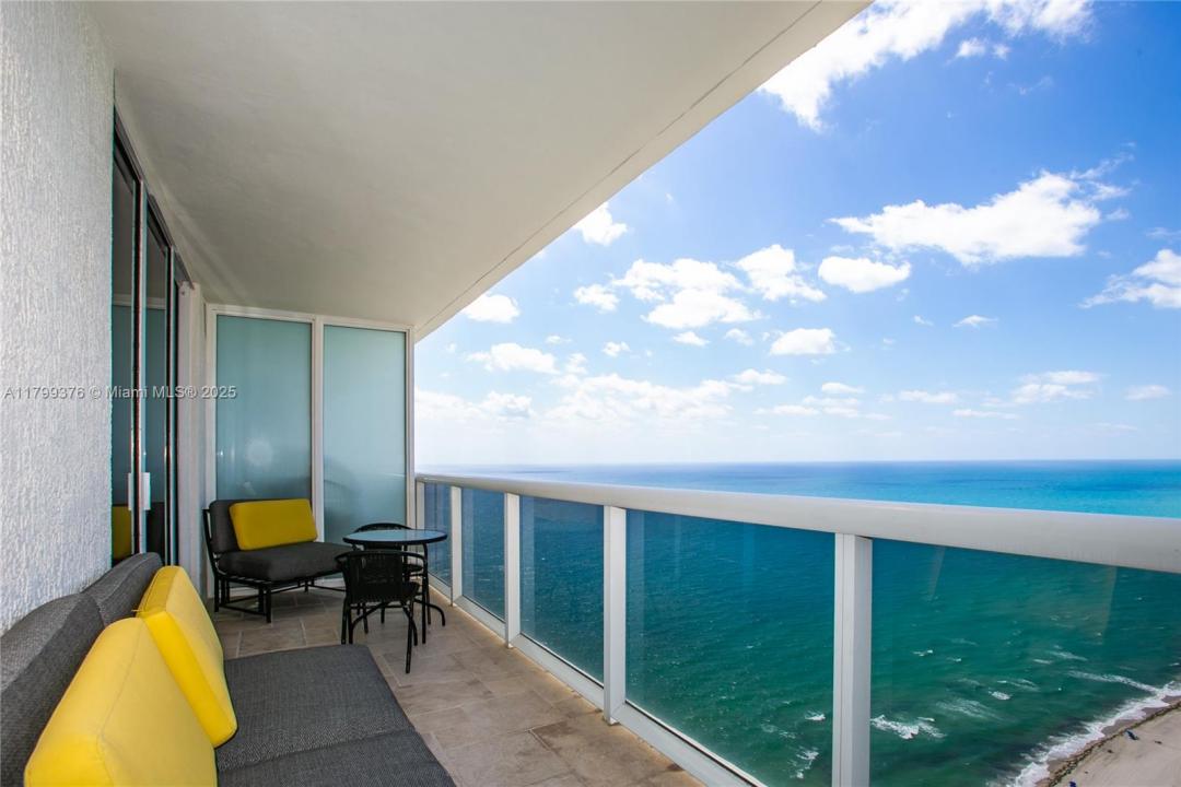 1830 S Ocean Dr 4504, Hallandale Beach, Florida 33009, Stati Uniti