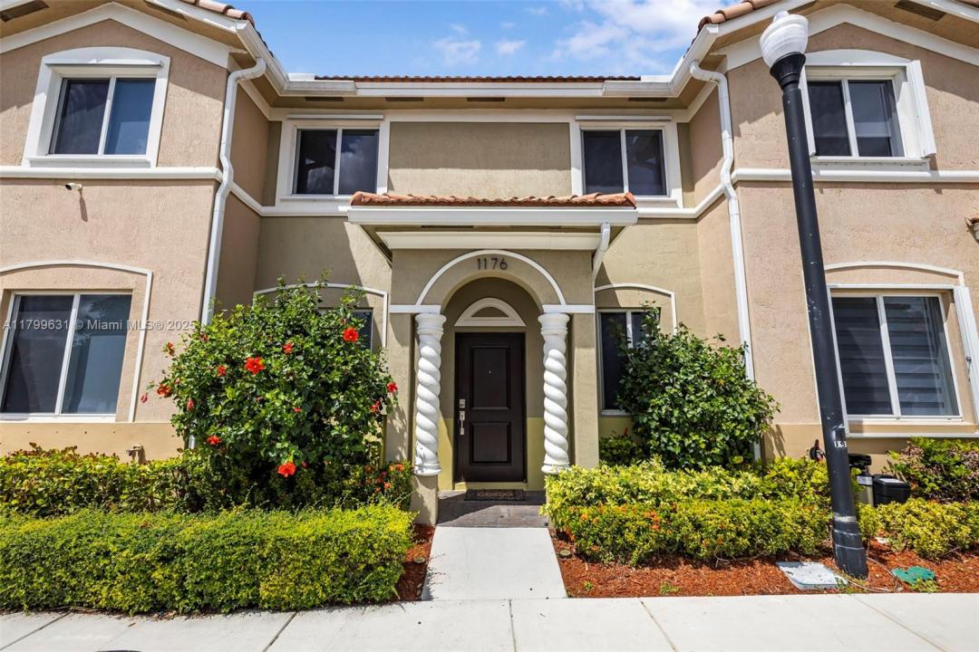 1176 SE 23rd Ave, Homestead, Florida 33035