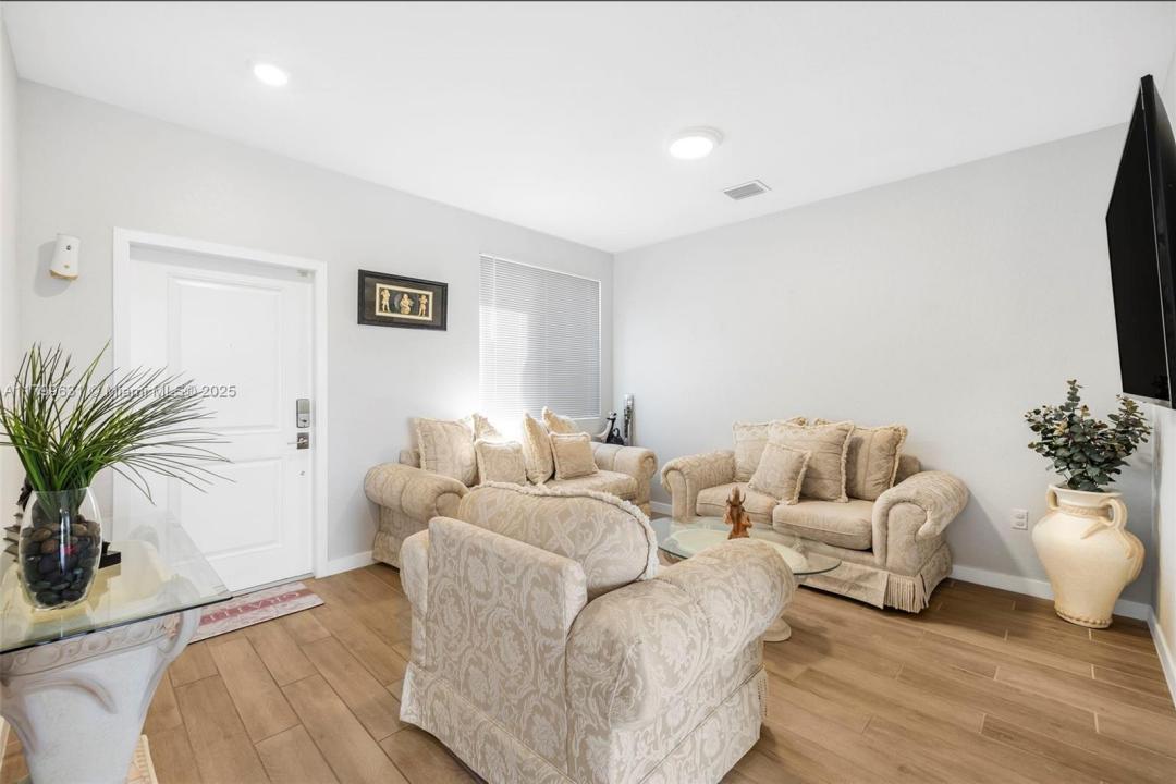 1176 SE 23rd Ave, Homestead, Florida 33035