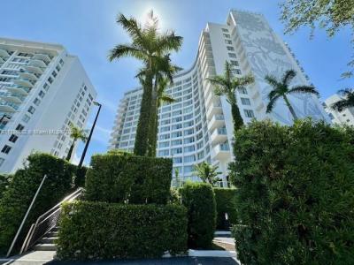 1100 West Ave 620, Miami Beach, Florida 33139, USA