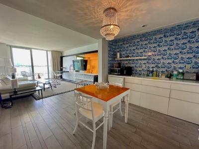 1100 West Ave 620, Miami Beach, Florida 33139, USA