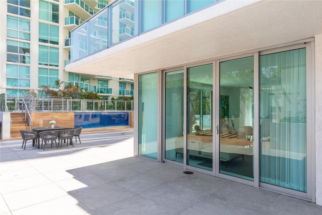 300 Sunny Isles Blvd 4-501, Sunny Isles Beach, Floride 33160, États-Unis
