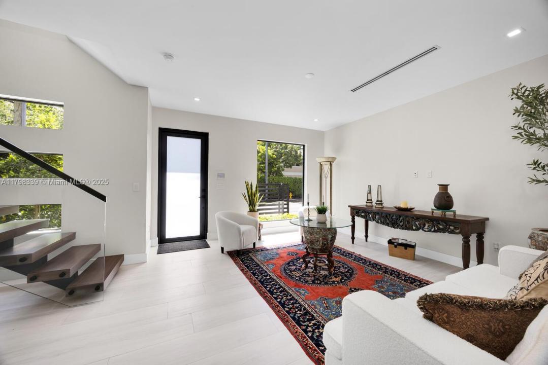3224 Elizabeth St, Miami, Florida 33133, Estados Unidos