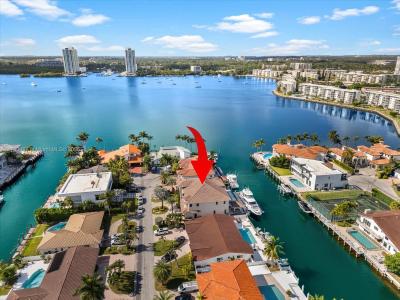 3301 NE 170th St 3301, North Miami Beach, Florida 33160, USA