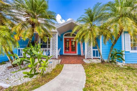 146 NE Blueberry lane, Jensen Beach, Florida 34957, USA