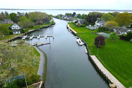 33 Lagoon Court, Riverhead, Nueva York 11901, Estados Unidos