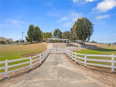 17328 Bonita Road, Madera, Califórnia 93636, Estados Unidos