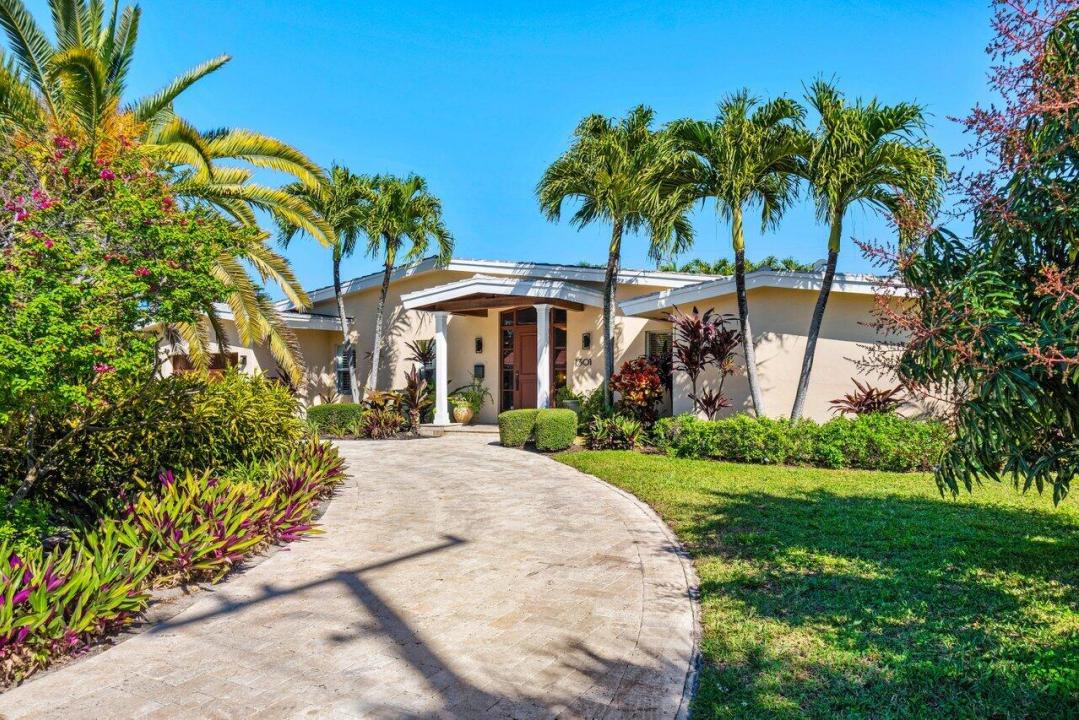 1301 NW 4th Avenue, Lake Ida, Delray Beach, Florida 33444