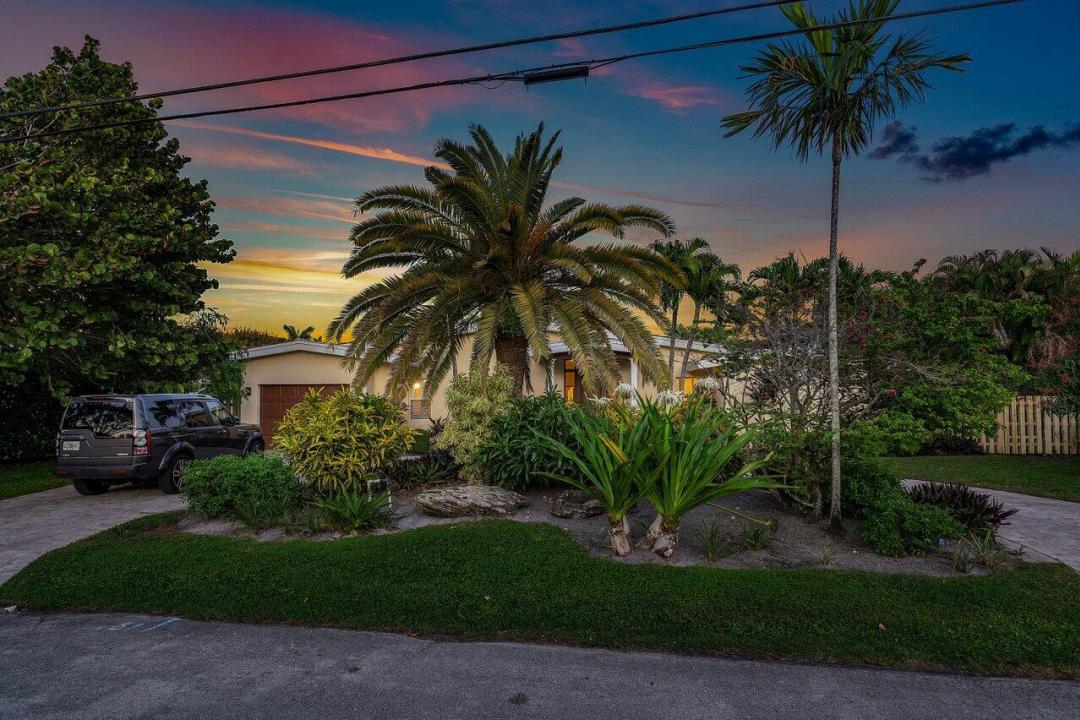 1301 NW 4th Avenue, Lake Ida, Delray Beach, Florida 33444