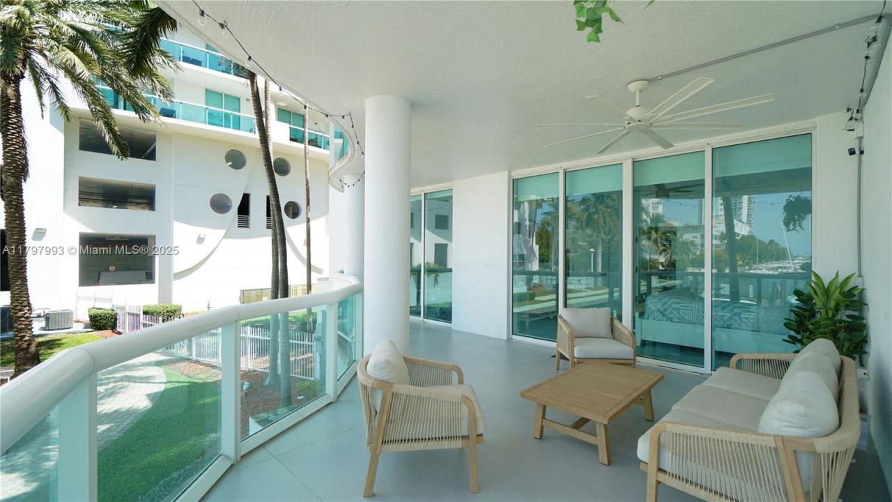 7918 Harbor Island Dr 112, North Bay Village, Florida 33141, Stati Uniti