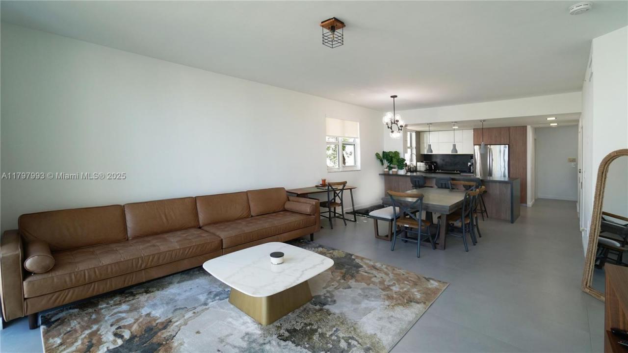 7918 Harbor Island Dr 112, North Bay Village, Florida 33141, Stati Uniti