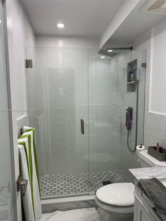 200 S Birch Rd 104, Fort Lauderdale, פלורידה 33316, ארצות הברית של אמריקה 