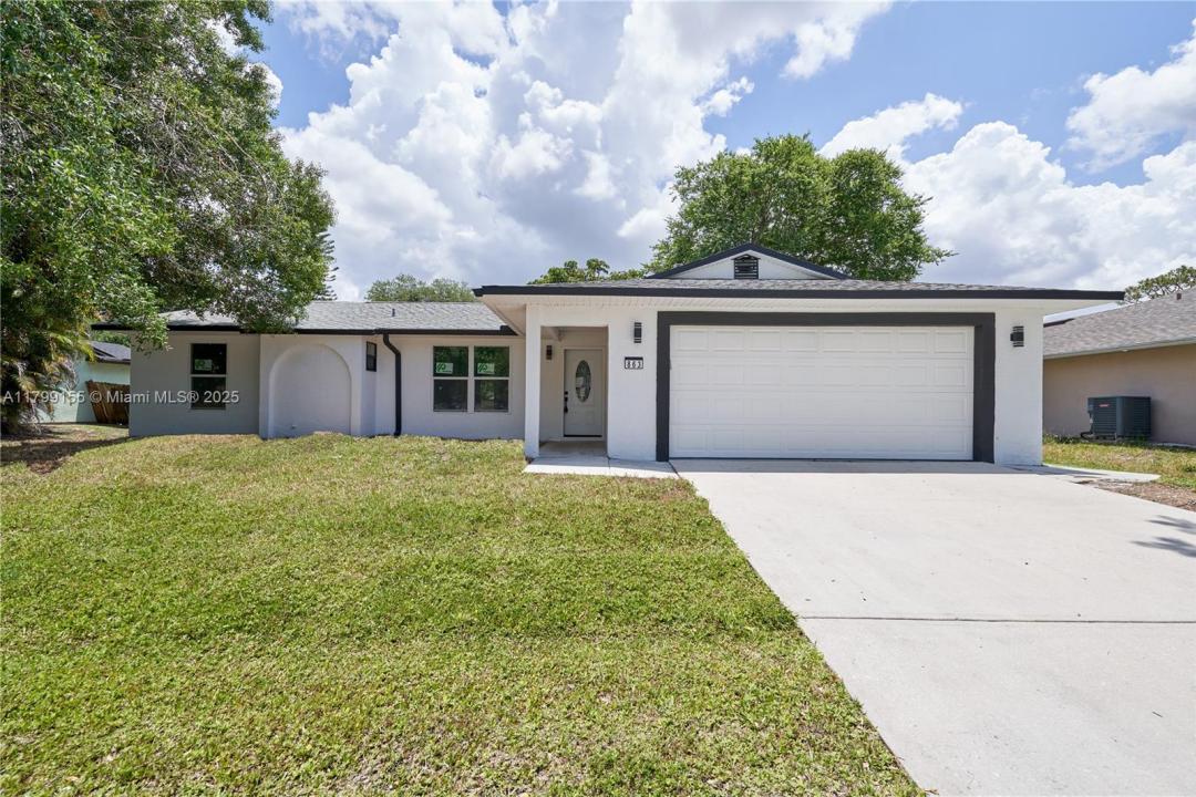 863 NW Highland, Palm Bay, 佛羅里達州 32907, 美國