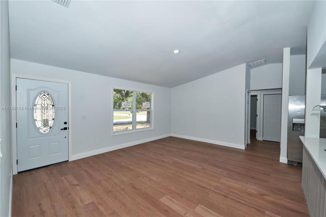863 NW Highland, Palm Bay, 佛羅里達州 32907, 美國