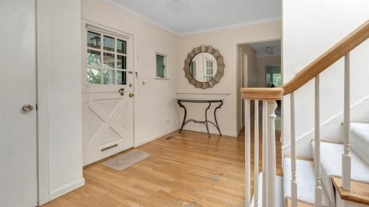 17 Hilltop Drive, North Hempstead, Nova Iorque 11021, Estados Unidos