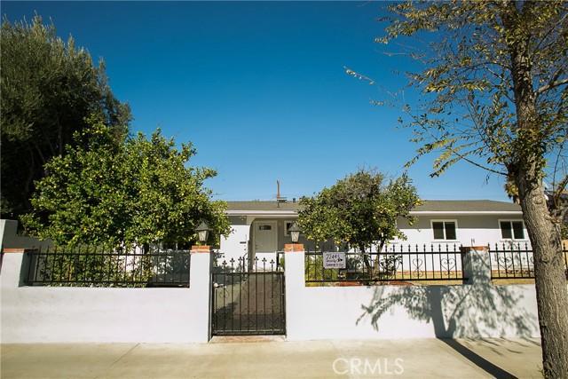vanowen st, West Hills, California 91307