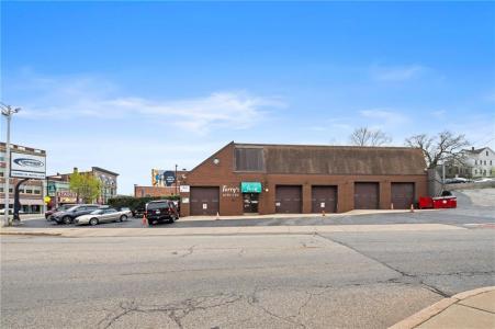 18 Blackstone Street, Woonsocket, ロードアイランド 02895, アメリカ合衆国