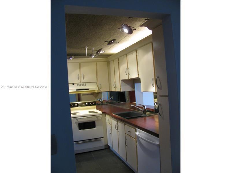 441 SE 3rd St 202, Dania Beach, Flórida 33004, Estados Unidos