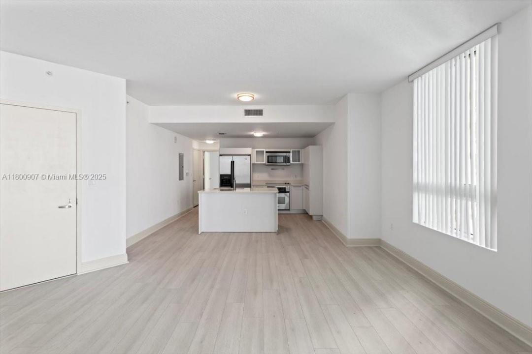 1900 N Bayshore Dr 1810, Miami, Florida 33132, Estados Unidos