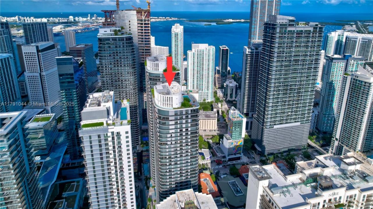 55 SW 9th St 3509, Miami, Florida 33130, Estados Unidos