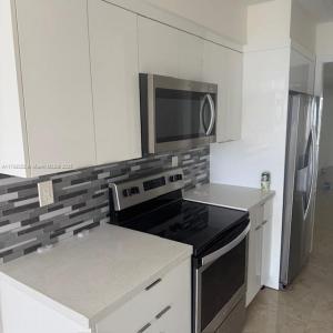 19355 Turnberry Way 24F, Aventura, Florida 33180, USA