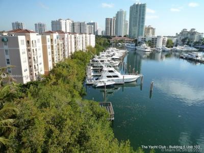 19501 E Country Club Dr 104, Aventura, Florida 33180, USA