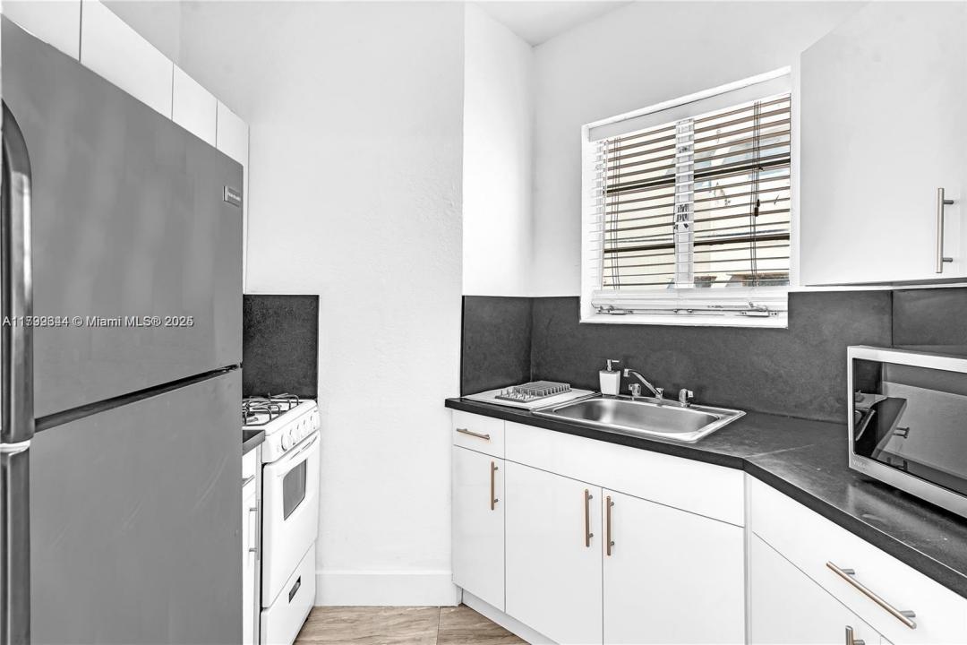 3920 Garden Ave 16, Miami Beach, 佛罗里达州 33140, 美国