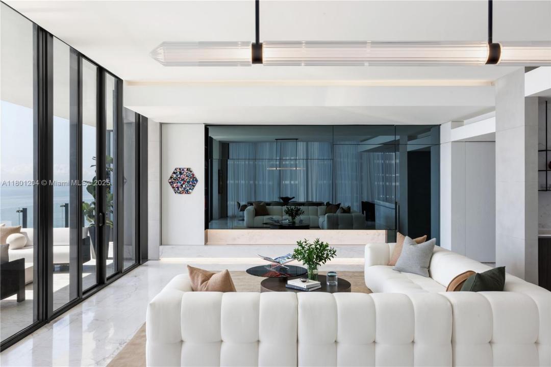 17141 Collins Ave 2801, Sunny Isles Beach, Floride 33160, États-Unis