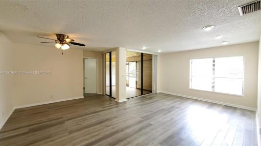 2828 S Carambola Cir S 1999, Coconut Creek, Florida 33066, USA