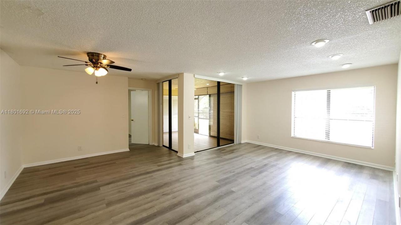 2828 S Carambola Cir S 1999, Coconut Creek, Florida 33066