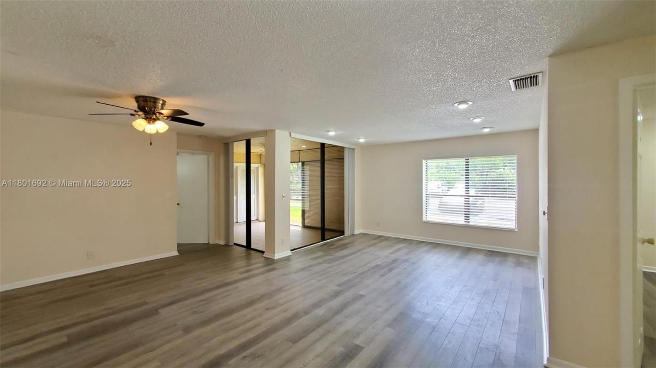 2828 S Carambola Cir S 1999, Coconut Creek, Florida 33066