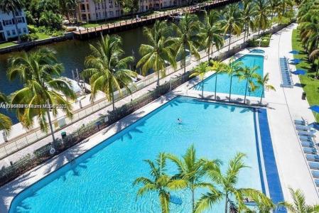2950 NE 188th St 441, Aventura, Florida 33180, USA