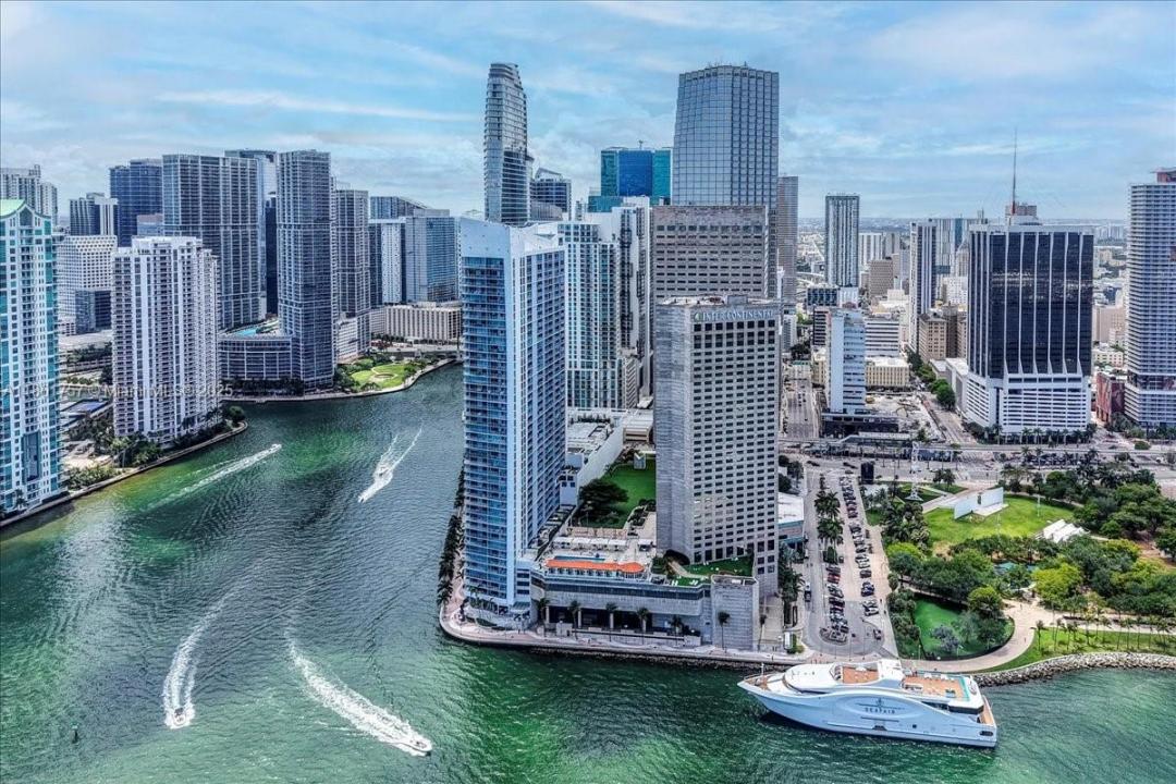 335 S Biscayne Blvd 4000, Miami, Flórida 33131, Estados Unidos