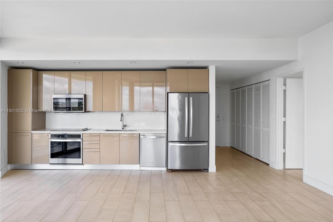 2000 Metropica Way 2504, Sunrise, 플로리다 33323, 미국